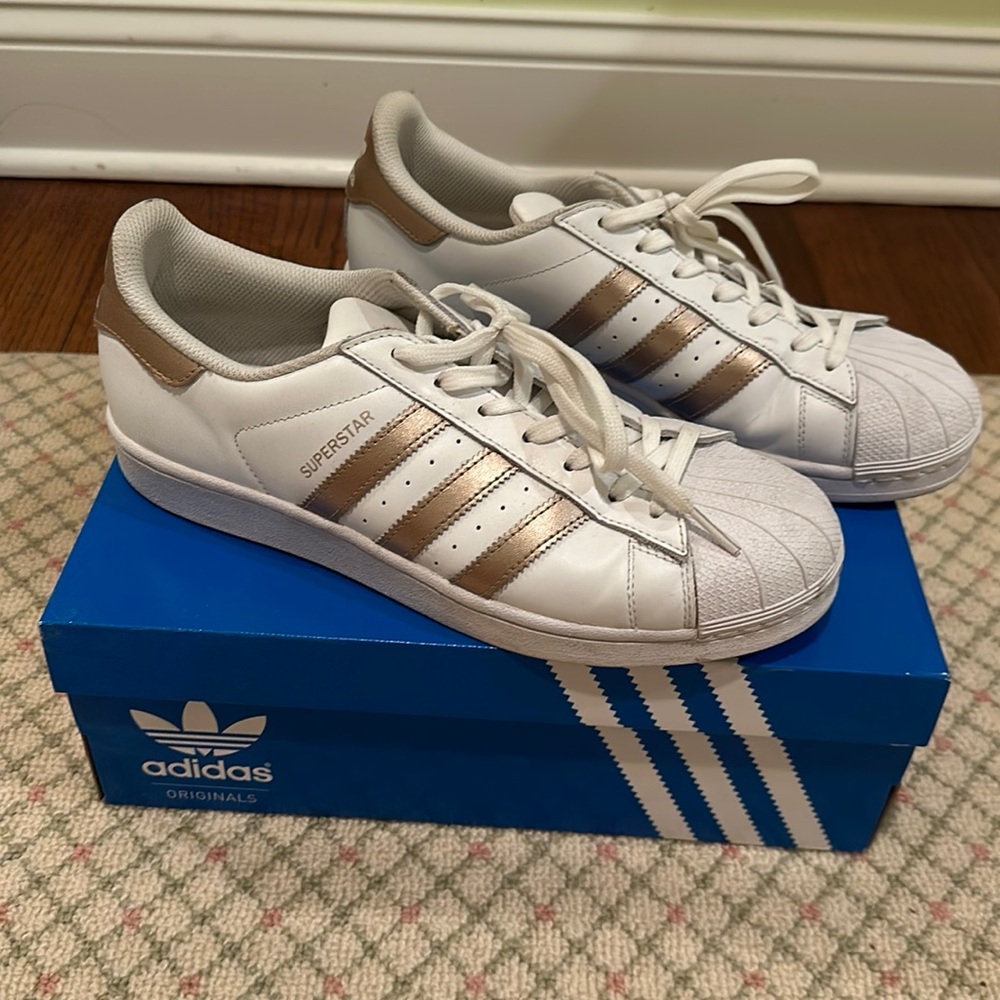 adidas superstars